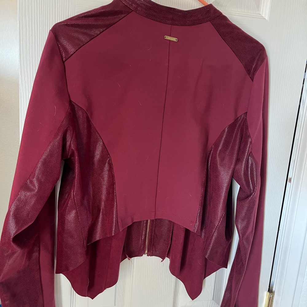 Guess Faux Leather Python Textured Waterfall Jack… - image 3